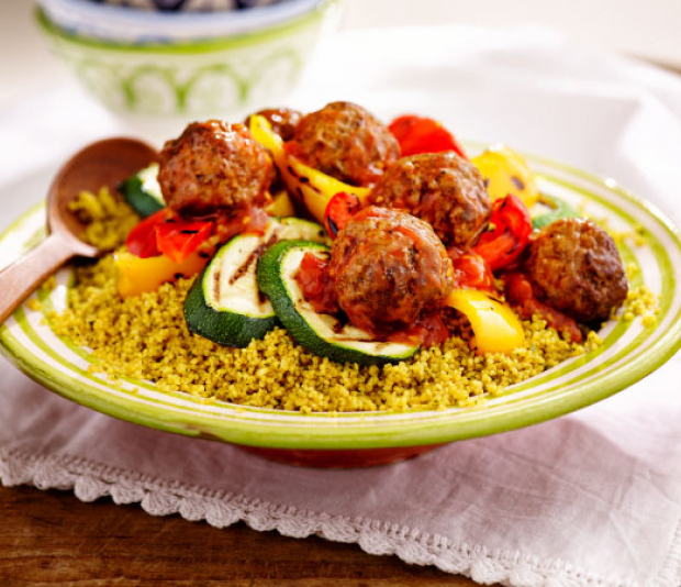 Gehaktballetjes met gegrilde groenten en couscous
