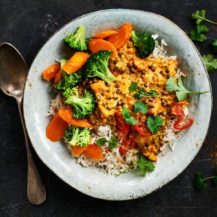 Pittige Linzencurry