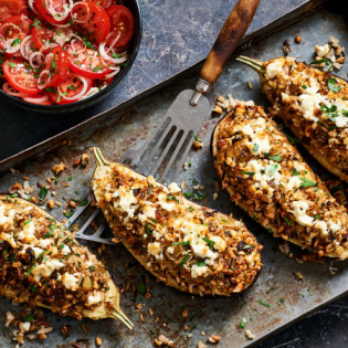 Aubergine met hazelnootrijst en feta