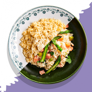 Risotto met zalm en groene asperges