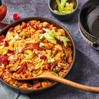Pittige jambalaya met kip en chorizo
