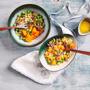 Baby hapje zoete aardappel couscous en gehakt