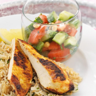 Kip tandoori met tomatensalade