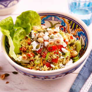 Couscous salade met noten en geitenkaas