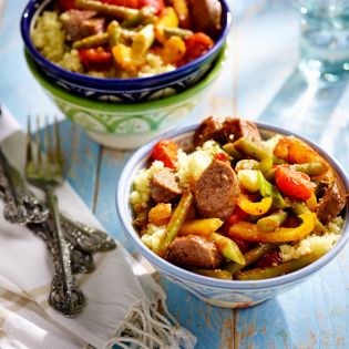Braadworst met groentestoof en couscous
